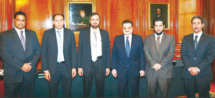 Al-Ajlan Global signs agreement to build solar energy plants